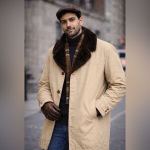 NYC Winter Gent Vintage Dapper Coat -Big Faux Fur Collar